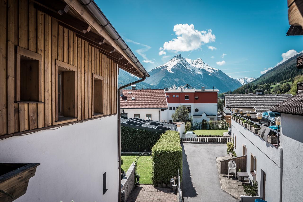 Haus Bacher Fulpmes Exterior photo