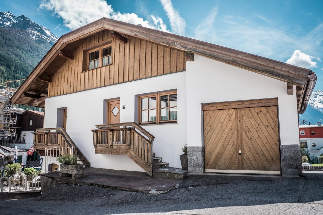 Haus Bacher Fulpmes Exterior photo